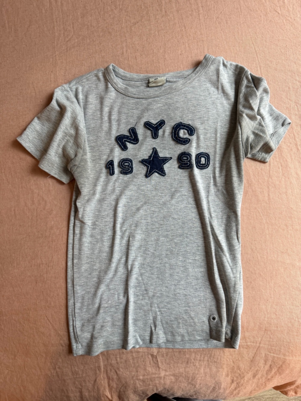 Urban Outfitters Light Gray Tee with Navy Appliqué